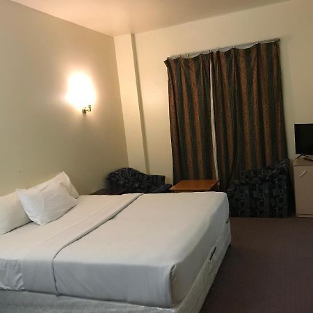 Rush Inn Hotel ドバイ エクステリア 写真