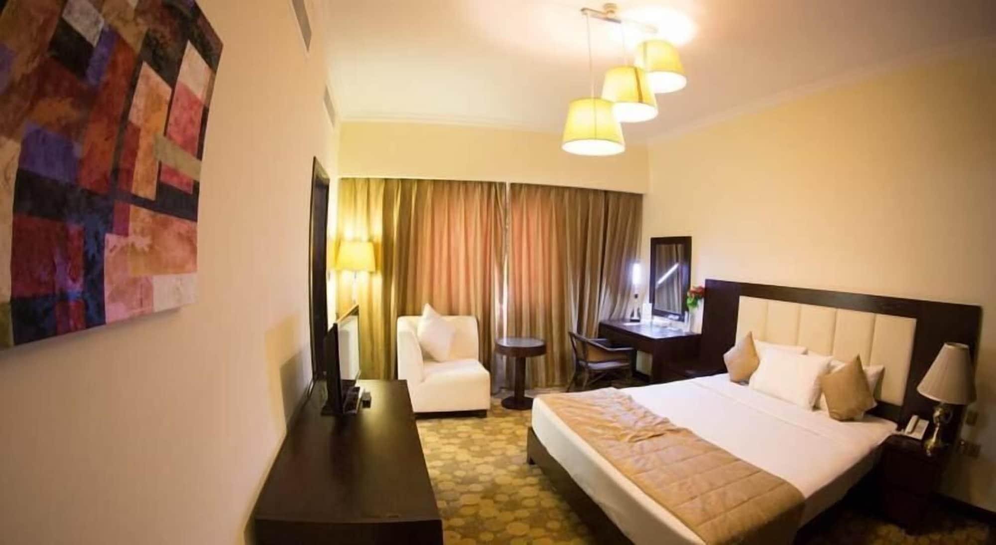 Rush Inn Hotel ドバイ エクステリア 写真